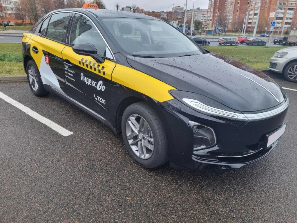 Прибыльный таксопарк с автопарком электромобилей