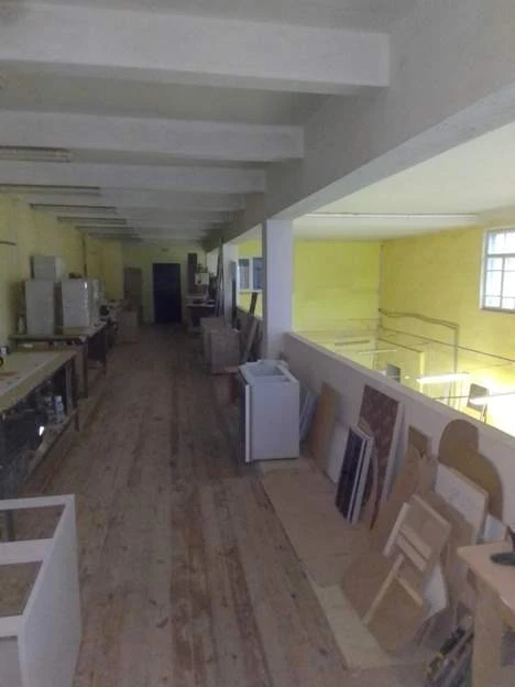 Здание свободного назначения